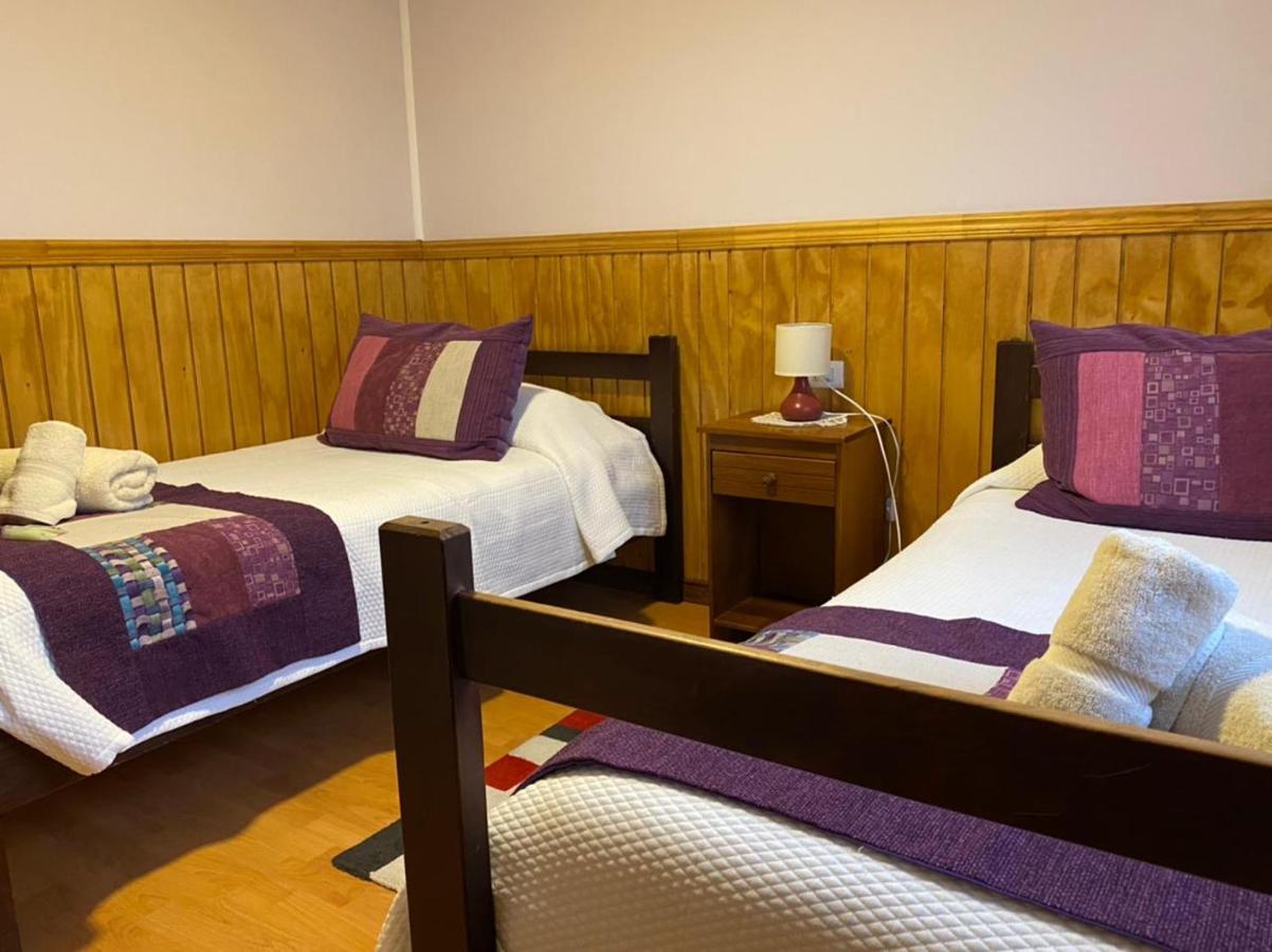 Hostal America En Puerto Natales Dış mekan fotoğraf
