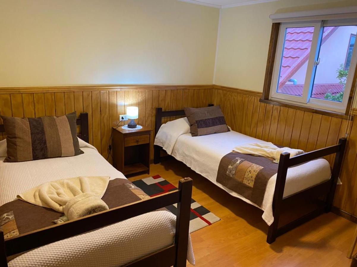 Hostal America En Puerto Natales Dış mekan fotoğraf