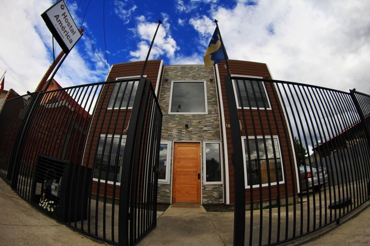 Hostal America En Puerto Natales Dış mekan fotoğraf