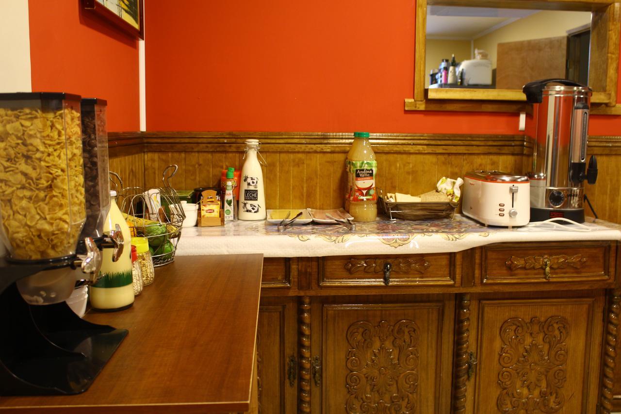 Hostal America En Puerto Natales Dış mekan fotoğraf